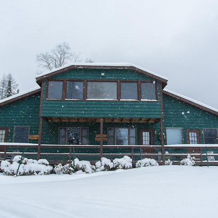 Lake Clear Lodge エクステリア 写真