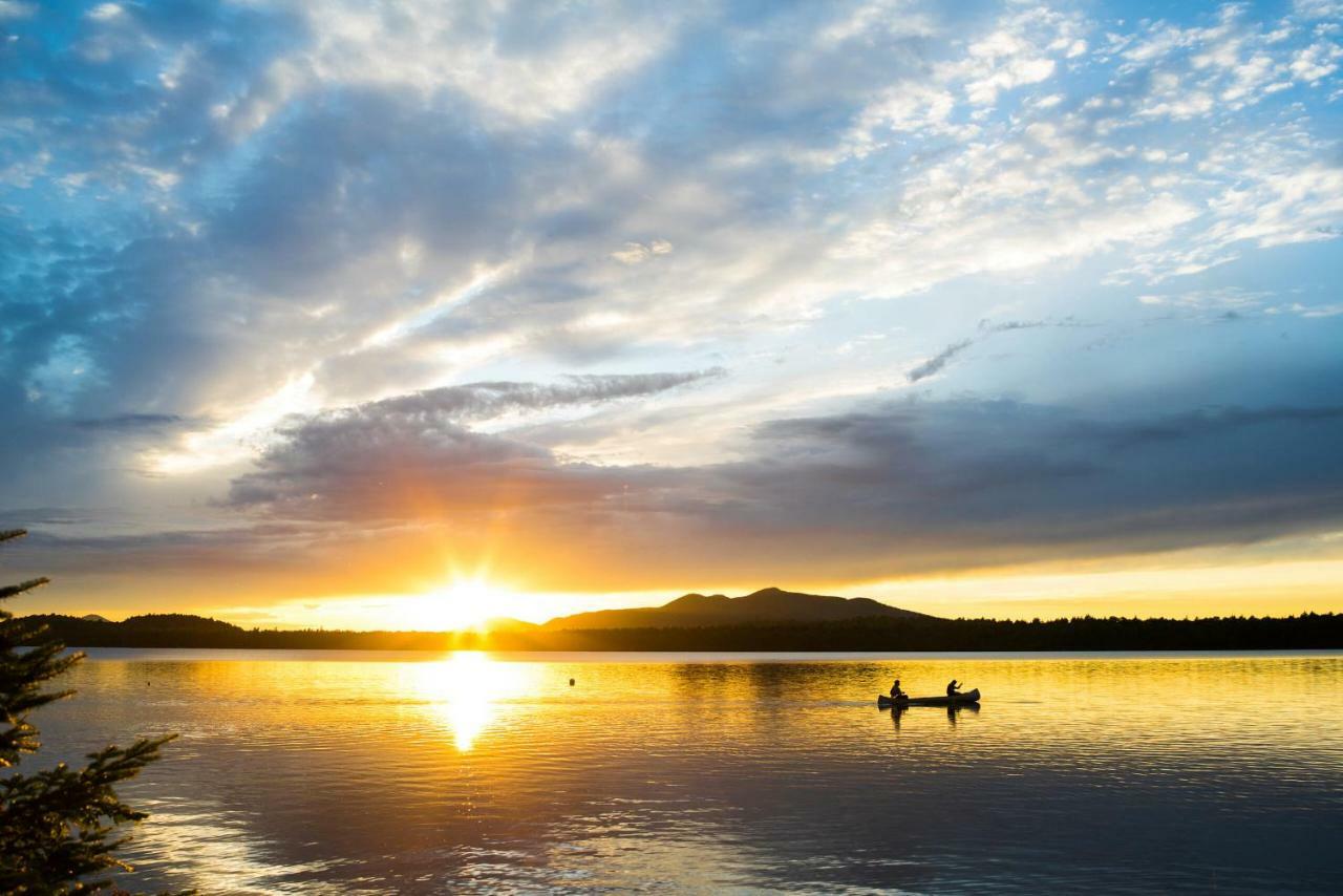 Lake Clear Lodge エクステリア 写真